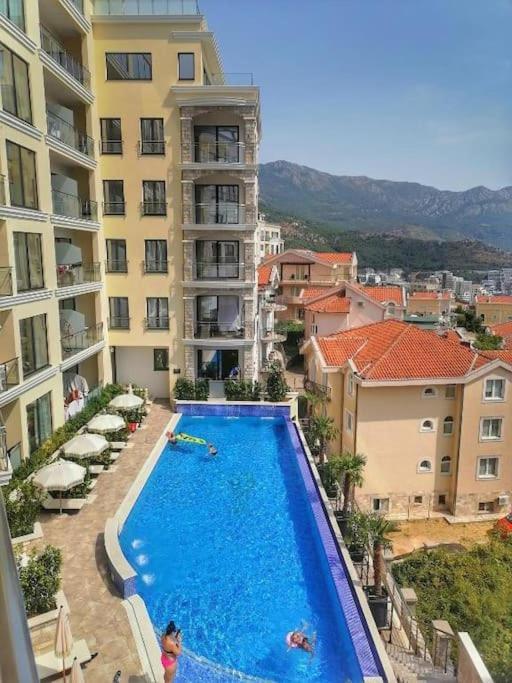 Modern Top Floor Sea View 3Br With Pools, Spa & Fitness Bečići Ngoại thất bức ảnh